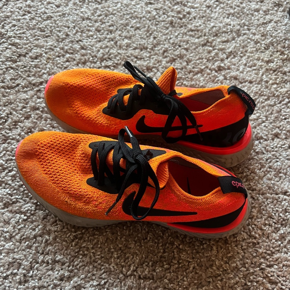 Nike Orange and Black Sneakers Vibrant Athletic Design